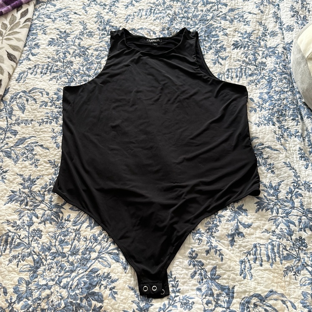 Express Body Contour Compression Thong Bodysuit Silky Black